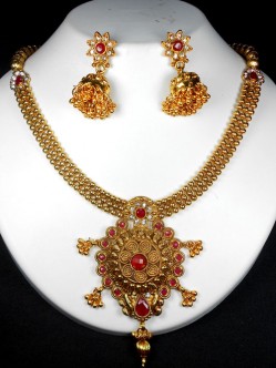 indian-polki-jewellery-2700PN4085